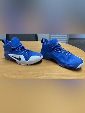 Nike Zoom Penny Vi Men’s Basketball Shoes 749629-401